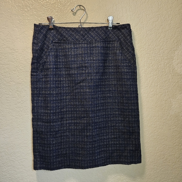 Trina Turk Pencil Skirt Size 6 - Picture 1 of 9